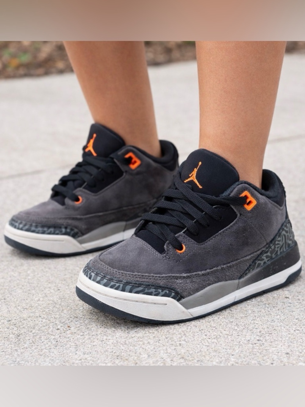Nike Air Jordan 3 Retro Kids 11C Black Orange Cement Sneakers - Picture 3 of 10